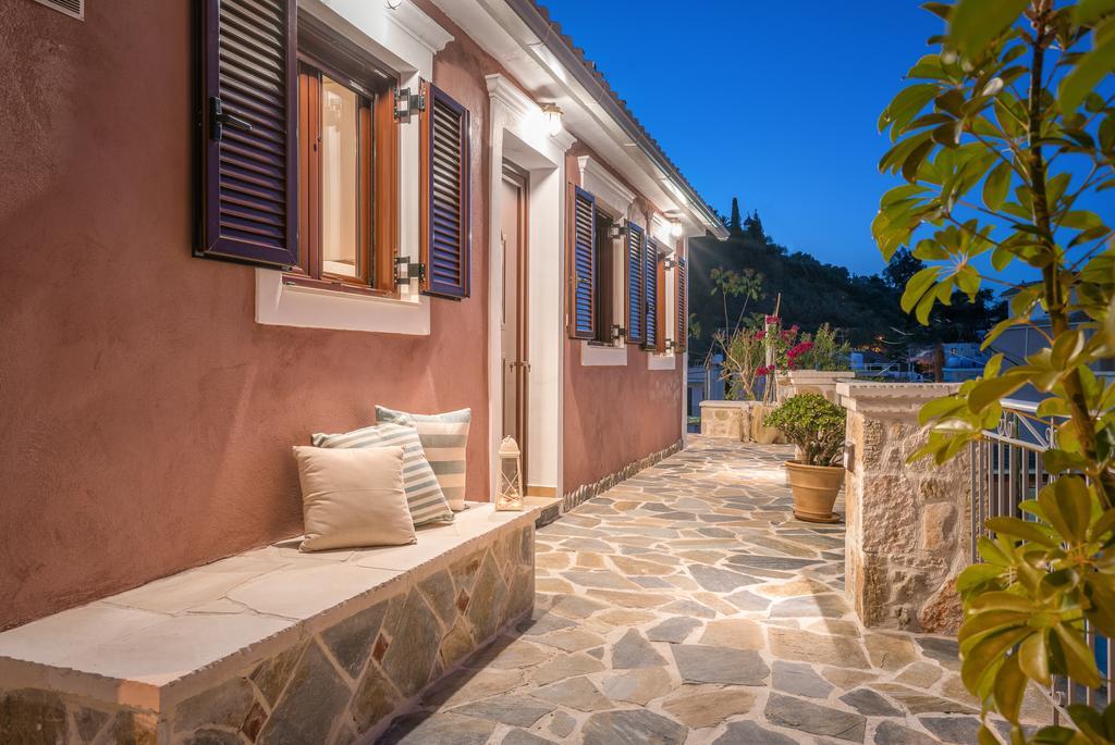 Ninemia Zakinthos Zakintos